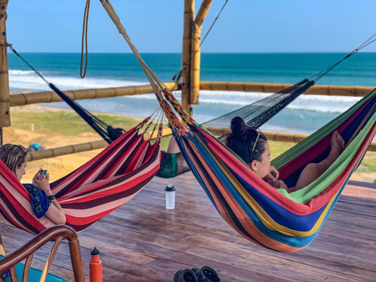 Free Spirit Ecuador, Puerto Engabao Hotel Ngoại thất bức ảnh