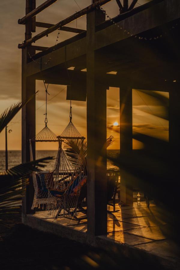 Free Spirit Ecuador, Puerto Engabao Hotel Ngoại thất bức ảnh